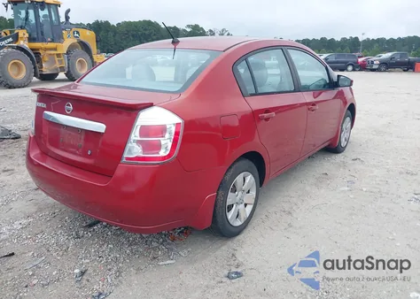 2011 Nissan Sentra 2.0 from USA, damaged, VIN 3N1AB6AP0BL667480